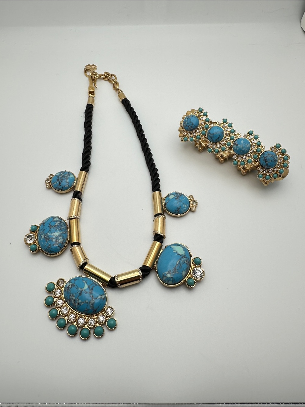 Ann Taylor Statement Turquoise Cabochon Necklace and bracelet set